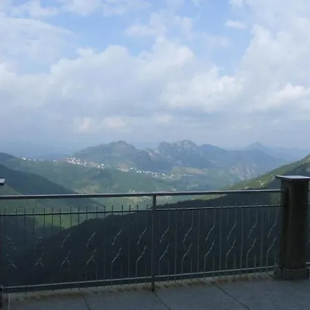 Hotel Ristorante Alpino 2*